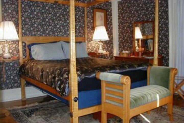 The Tolland Inn