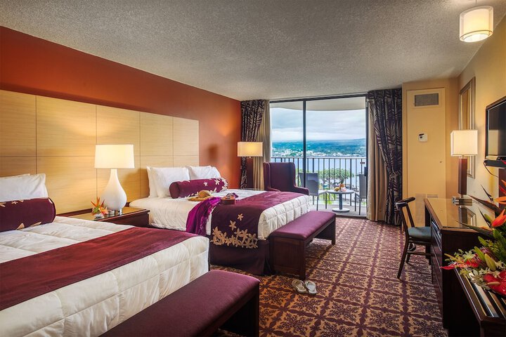 Hilo Hawaiian Hotel Trademark Collection by Wyndham
