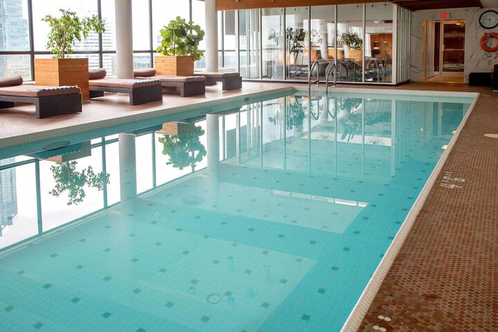 Pool 7 of 60