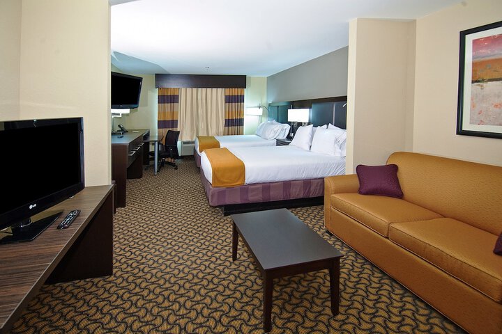 Holiday Inn Express & Suites Jackson / Pearl Intl Airport by IHG