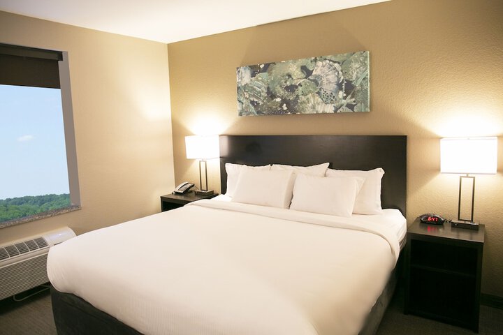 Berlin Encore Hotel & Suites