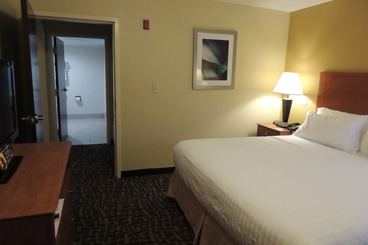 Room 40 of 88