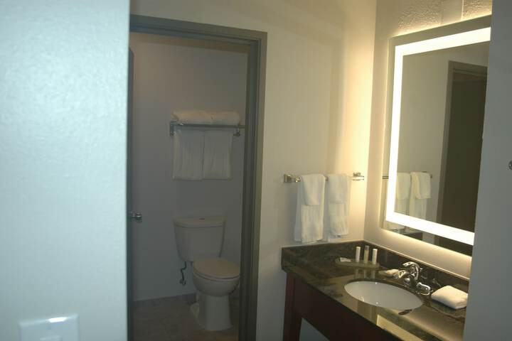Wingate by Wyndham Valdosta / Moody AFB