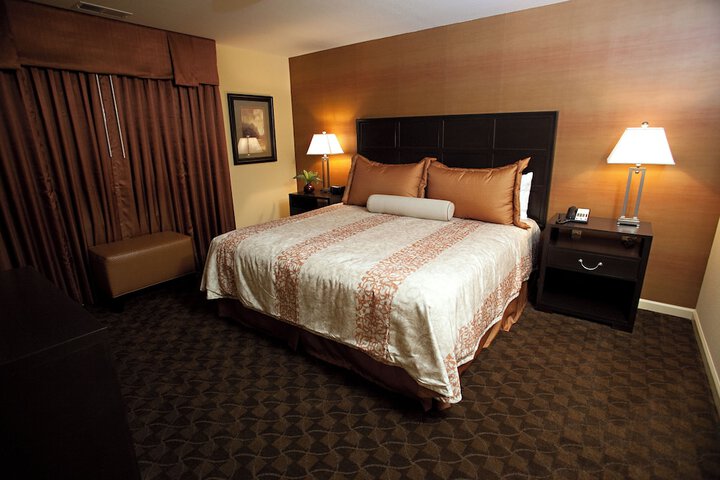 Room 37 of 61