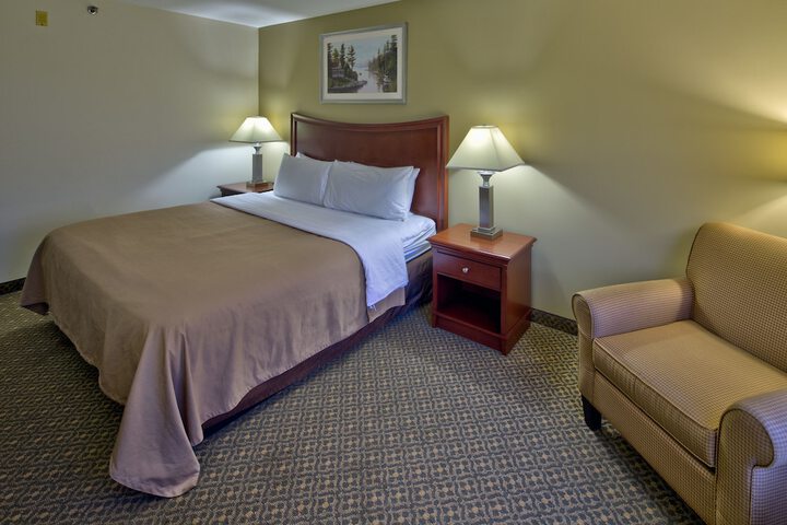 Country Inn at the Mall