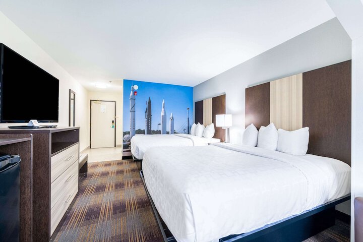 Room 37 of 50