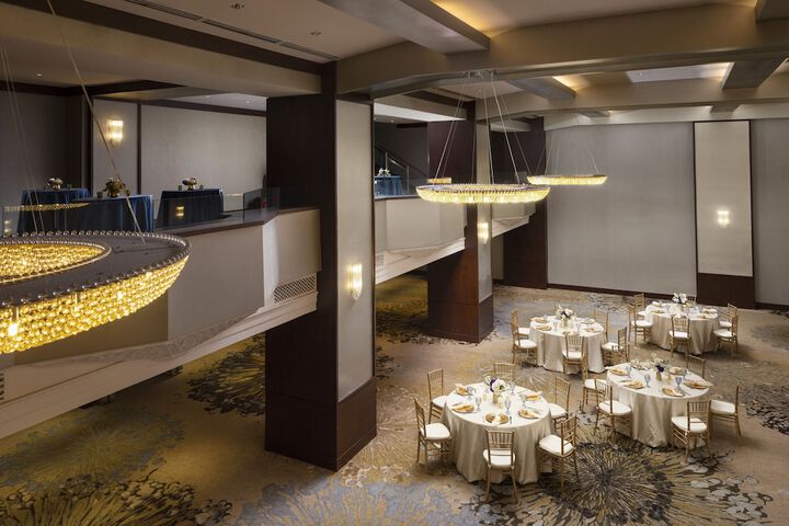 Ballroom/Hall 55 of 71