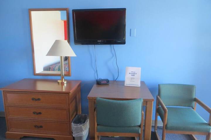 Room 16 of 42