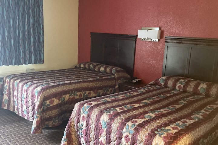 Room 21 of 24