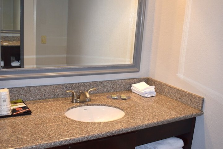 Best Western Moreno Hotel & Suites