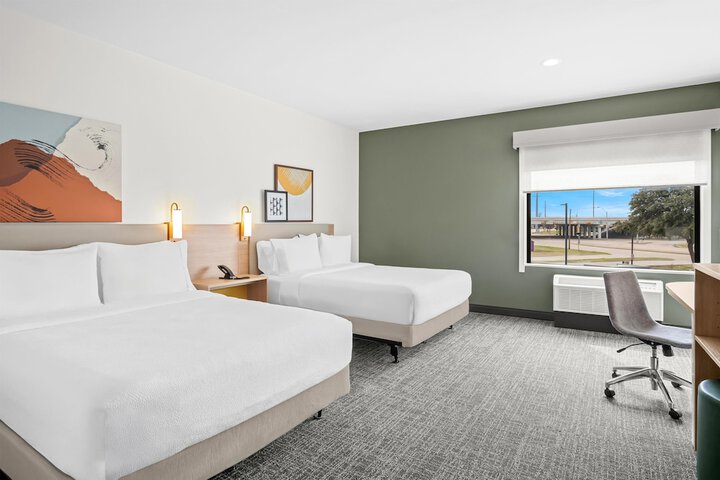 Spark by Hilton Garland Dallas East