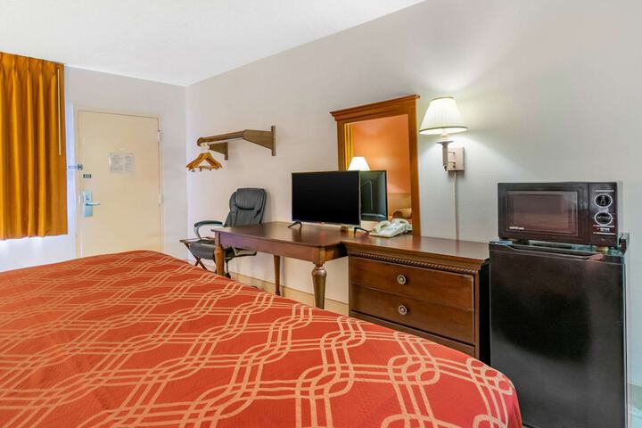 Econo Lodge Fort Myers North