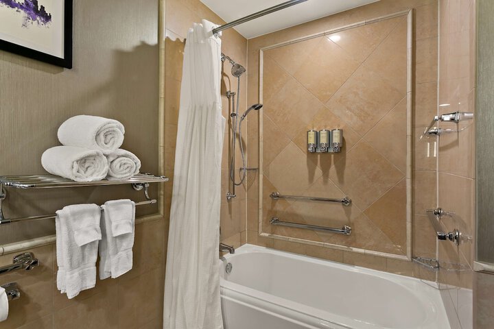 The Royal Sonesta Harbor Court Baltimore