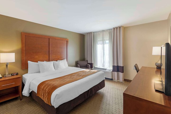 Room 6 of 29