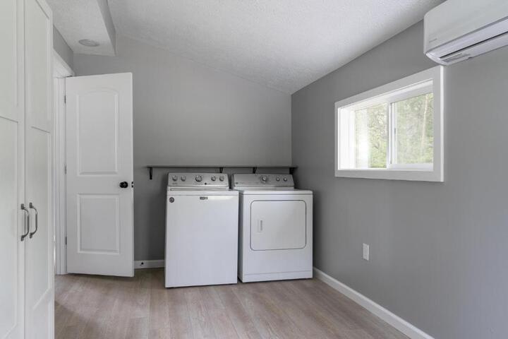 SAND HILL COTTAGE 3 Bedroom Home near PURDUE! River & Park View