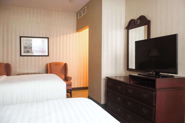 Room 36 of 50