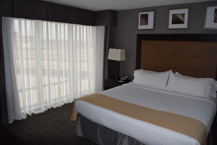 Room 39 of 103