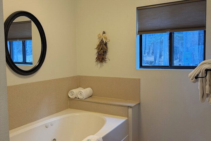 Double Eagle Resort & Spa
