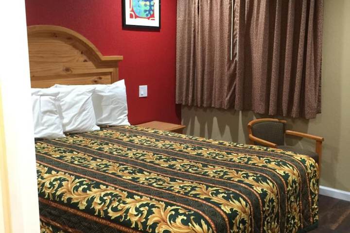 Room 40 of 43