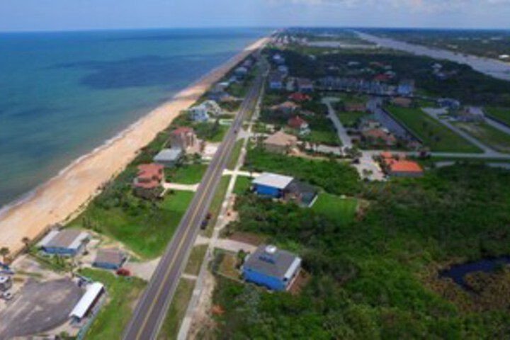 Sea Forever Upper Level 3 Bedrooms, Ocean Views, Sleeps 10