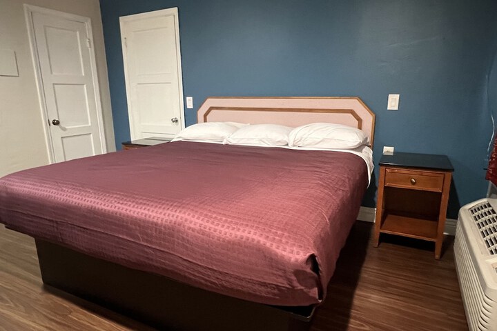 Room 63 of 65