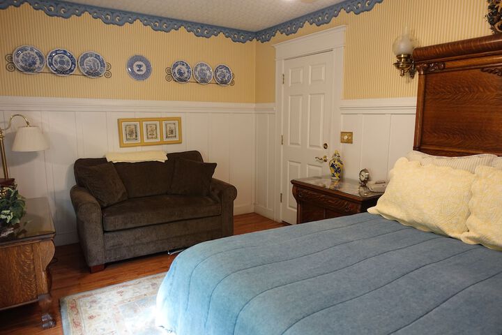 Room 51 of 64