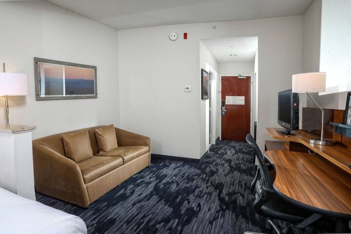 Room 14 of 31