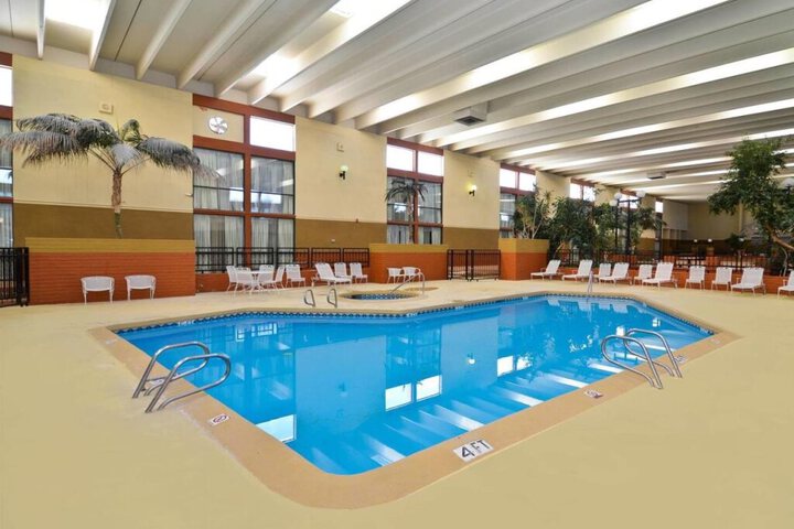 RED LION HOTEL GRANTS