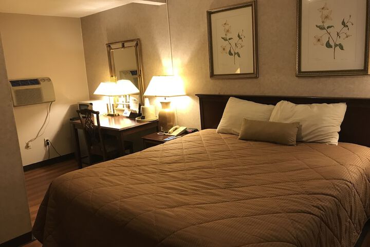 Room 35 of 43