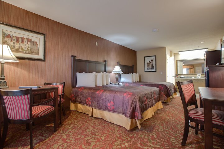 Room 9 of 27