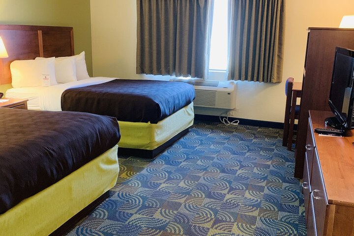 AmericInn by Wyndham Kewanee