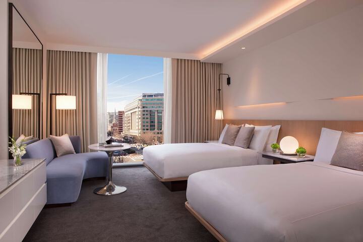 Room 60 of 122