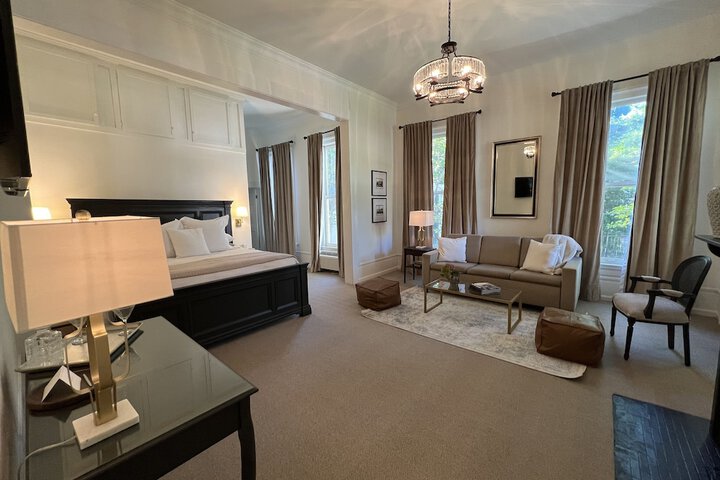 Room 38 of 44