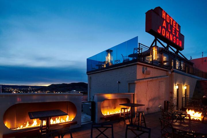 Hotel Alex Johnson Rapid City Curio Collection by Hilton
