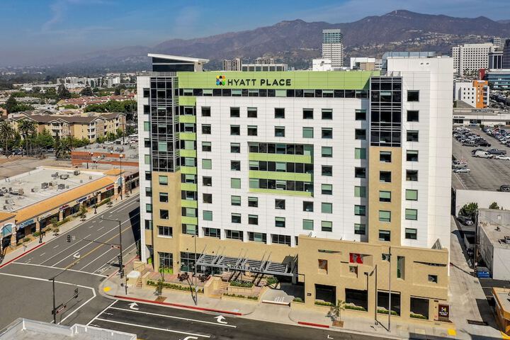 Hyatt Place Glendale / Los Angeles