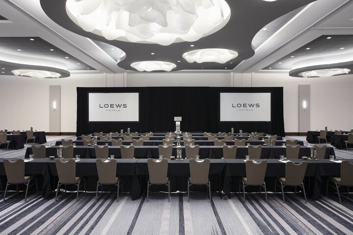 Loews Chicago OHare Hotel