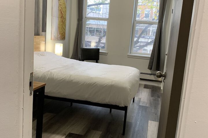 Room 16 of 75