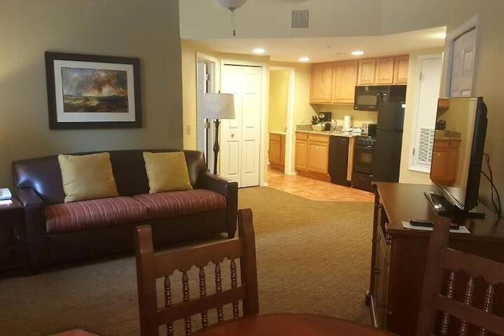 Room 17 of 26