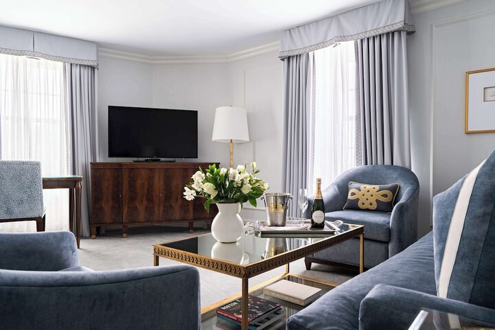 Room 28 of 52