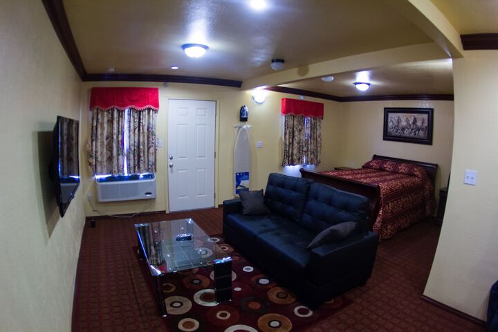 Room 15 of 43