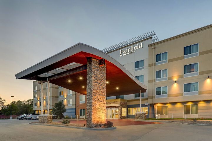 Hotel 2 of 44