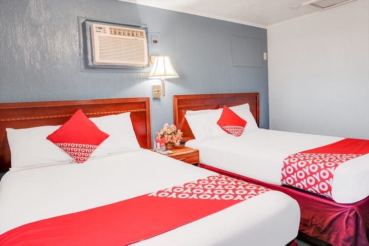 Room 44 of 49