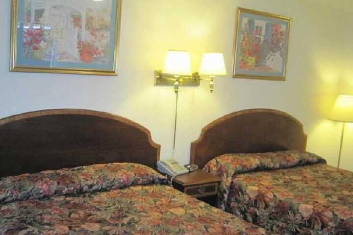 Room 15 of 29