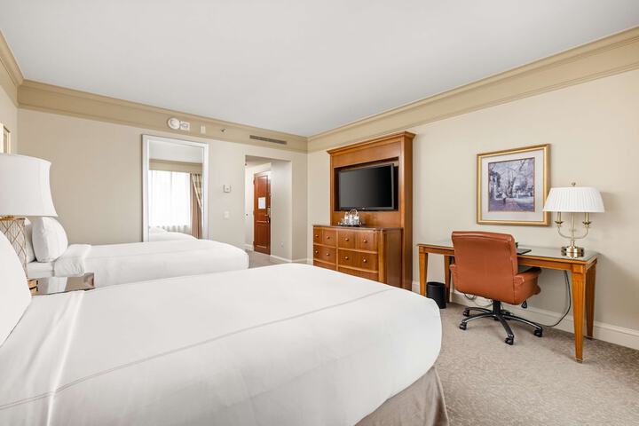 Room 100 of 175