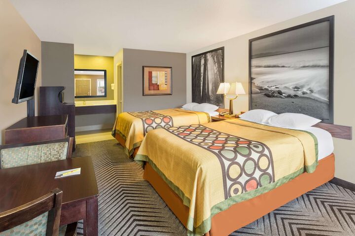 Room 7 of 21