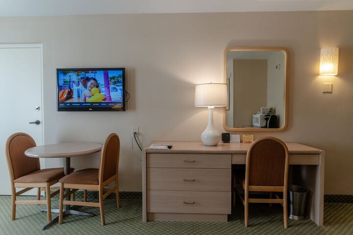 Room 118 of 132