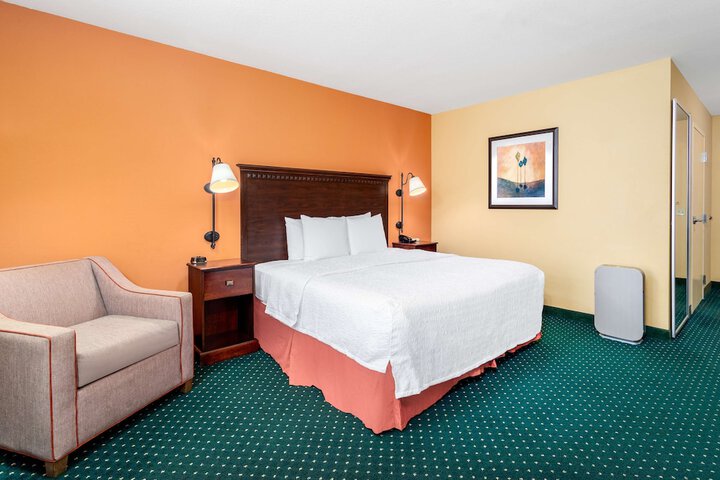 Room 19 of 57