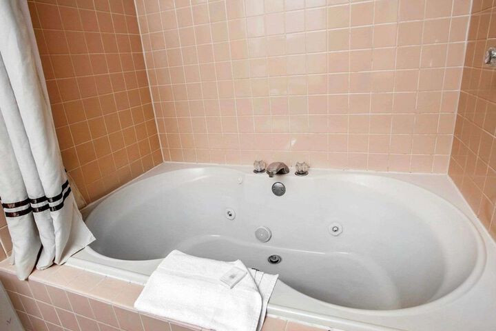 Quality Inn Arcola