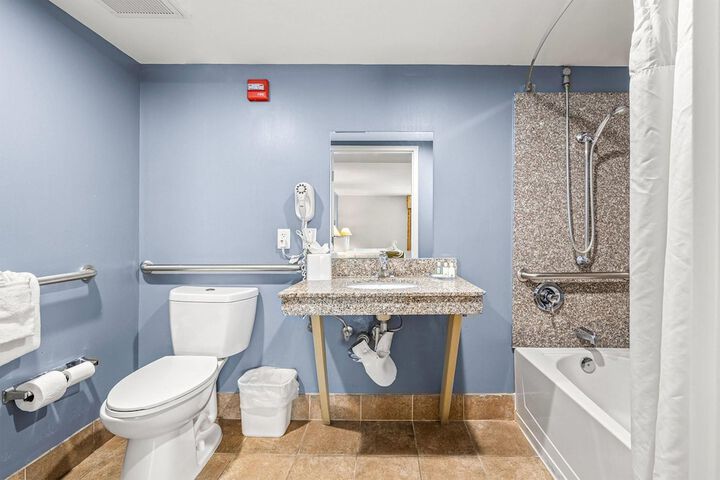 Quality Inn & Suites Tampa near Fairgrounds and Casino