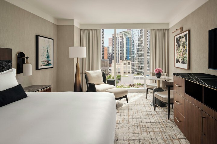 Loews Chicago Hotel